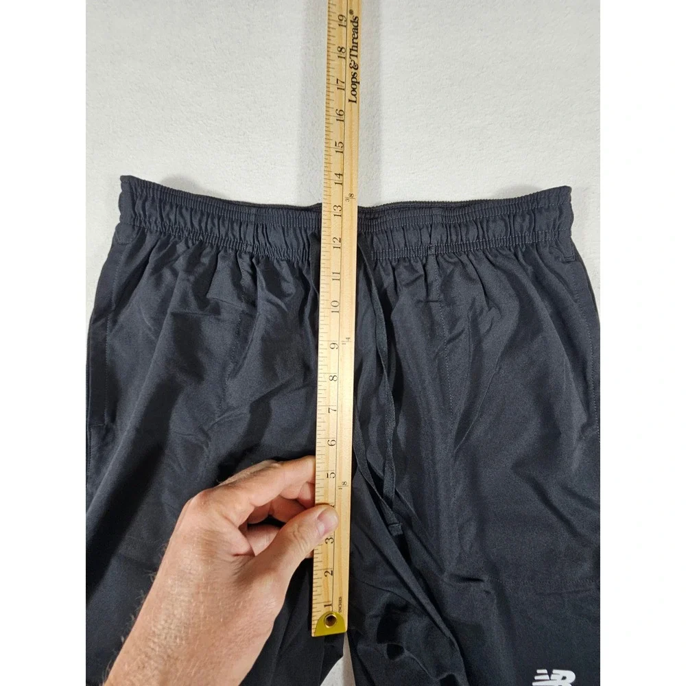 New Balance Mens Sport Short 7 Inch Black Running Training MS51902 Size Medium